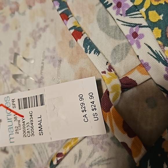 Maurices new with tag size Small women shrit. Flowers, strips and pink - Picture 2 of 8